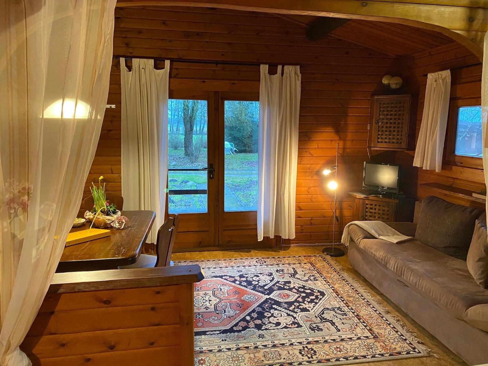 Cozy Holiday Home On A Horse Farm In The L Neburg Heath 埃舍德 外观 照片