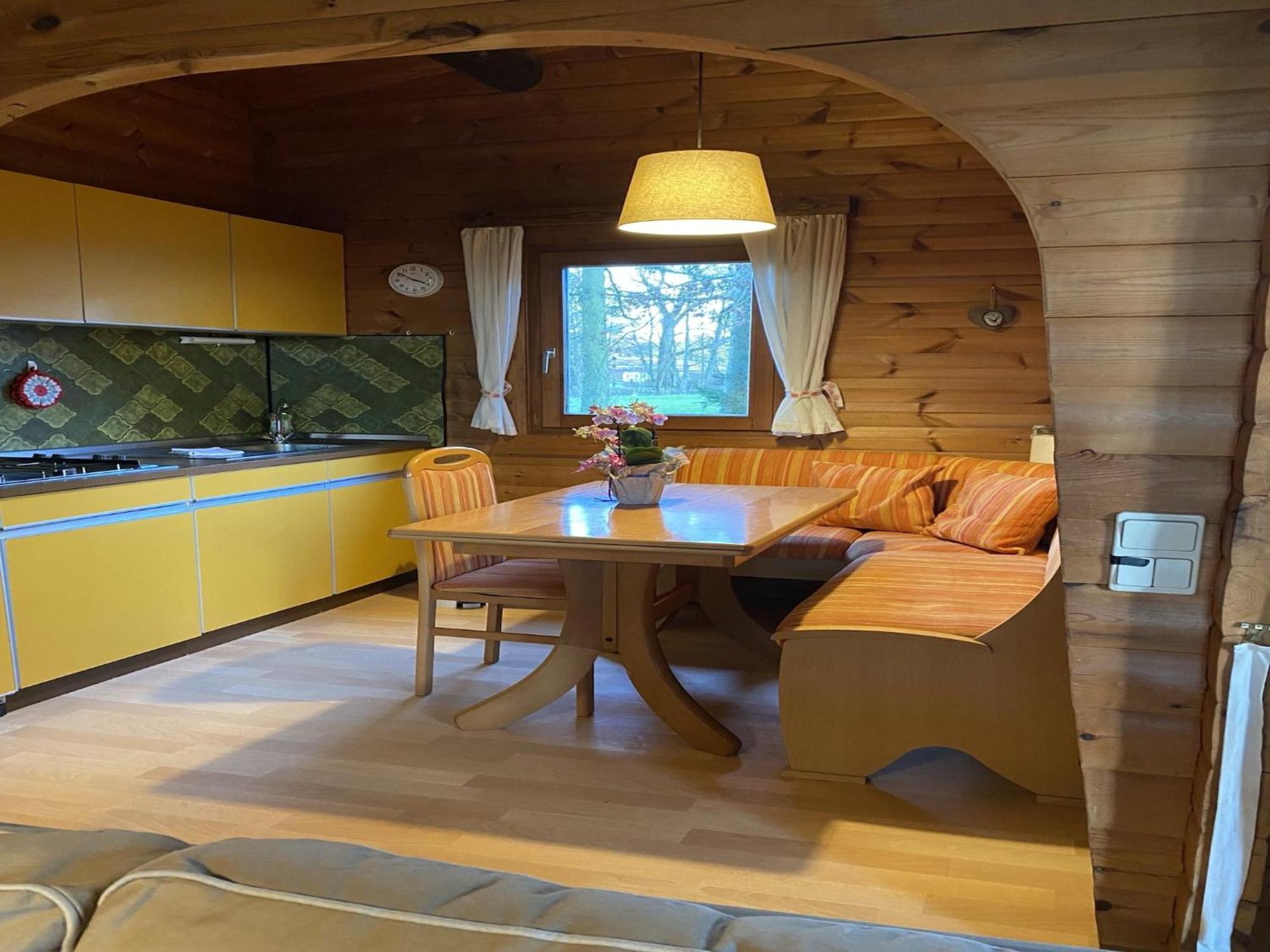Cozy Holiday Home On A Horse Farm In The L Neburg Heath 埃舍德 外观 照片